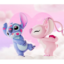 Sada figúrok Lilo a Stitch so stojanom