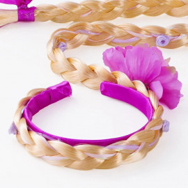 Locika čelenka s vrkôčikom a ozdobami